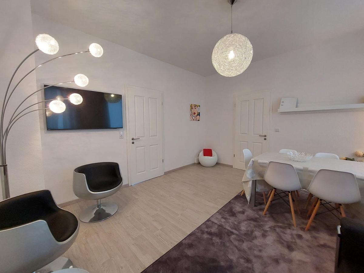 Gemuetliche Vier-zimmer-ferienwohnung 