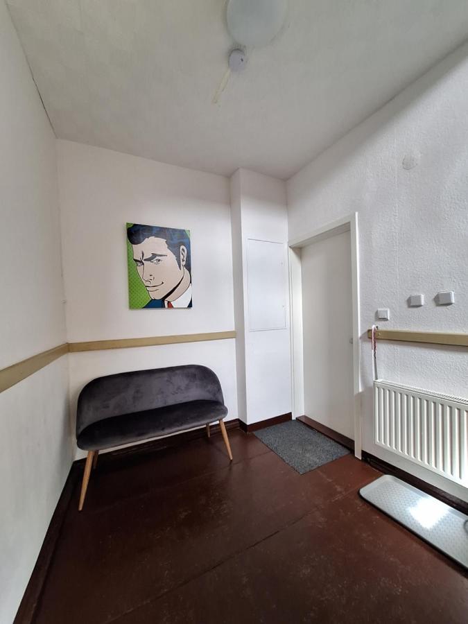 Apartment Gemuetliche Vier-zimmer-ferienwohnung 